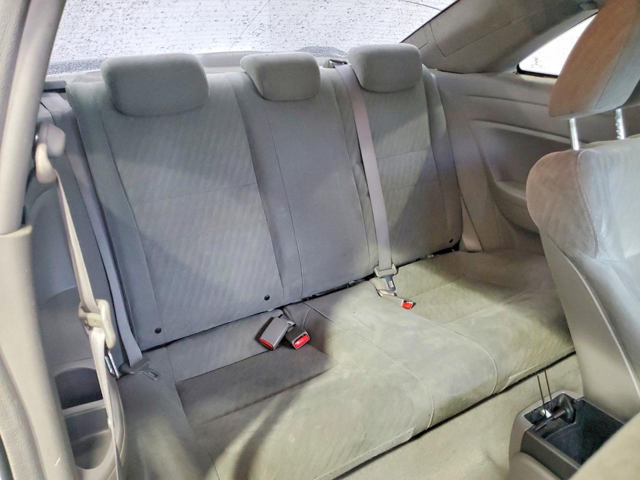 2010 HONDA CIVIC LX photo 28
