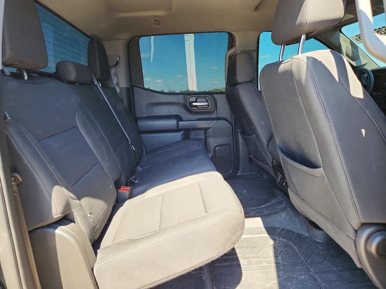 2024 CHEVROLET SILVERADO C1500 CUSTOM photo 10