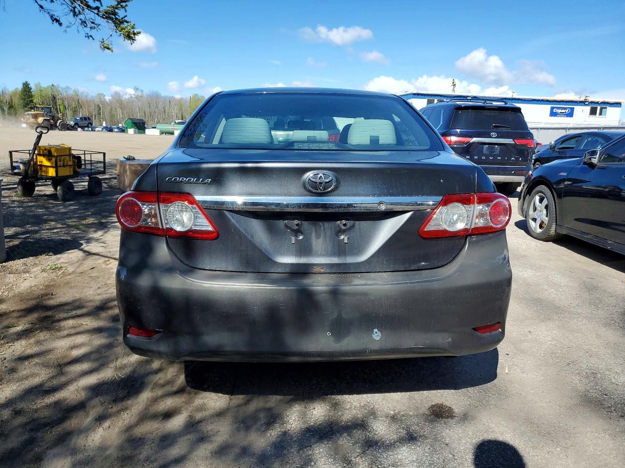 2011 TOYOTA COROLLA BASE photo 16