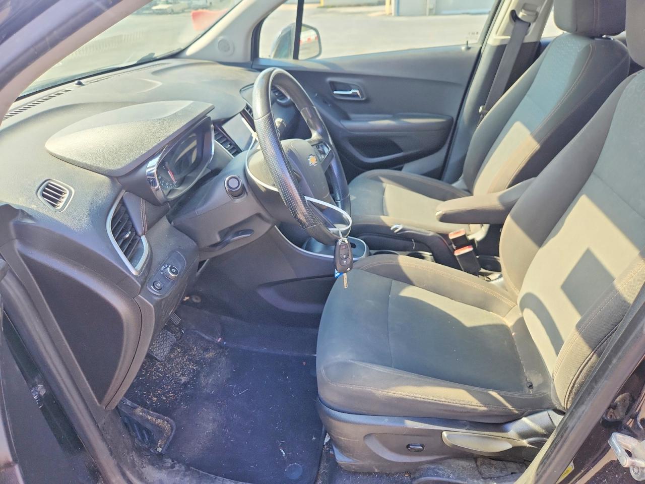 2020 CHEVROLET TRAX LS photo 19