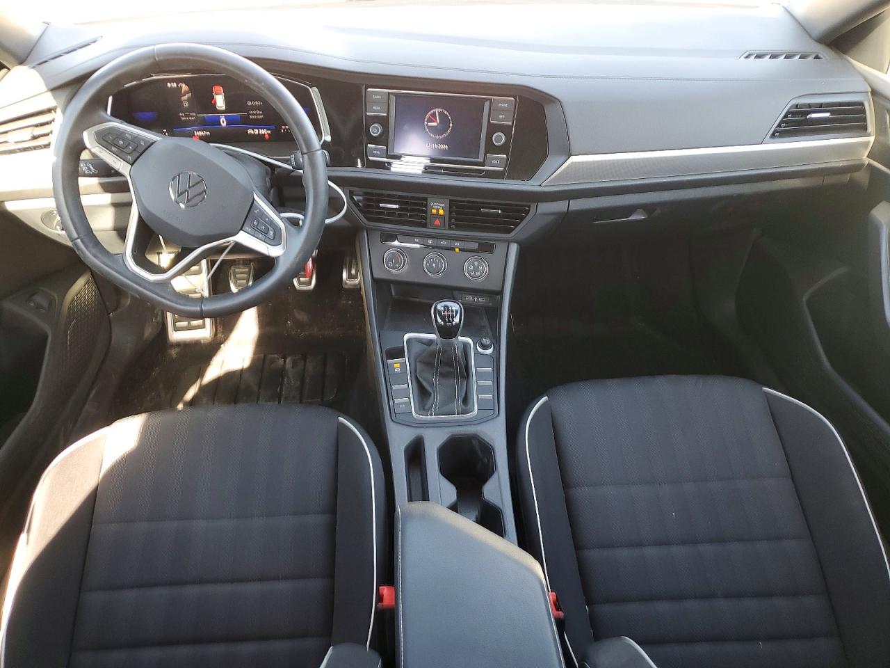 2023 VOLKSWAGEN JETTA SPORT photo 15
