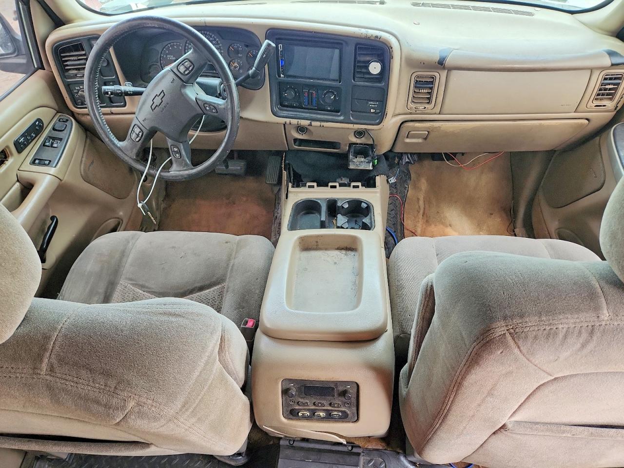 2003 CHEVROLET SILVERADO C1500 photo 8