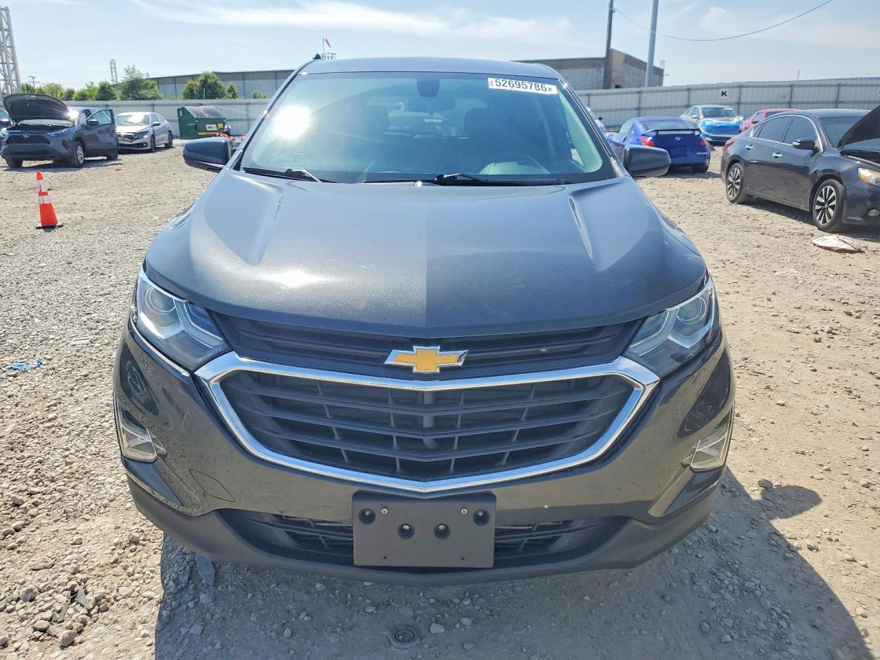 2018 CHEVROLET EQUINOX LT photo 5