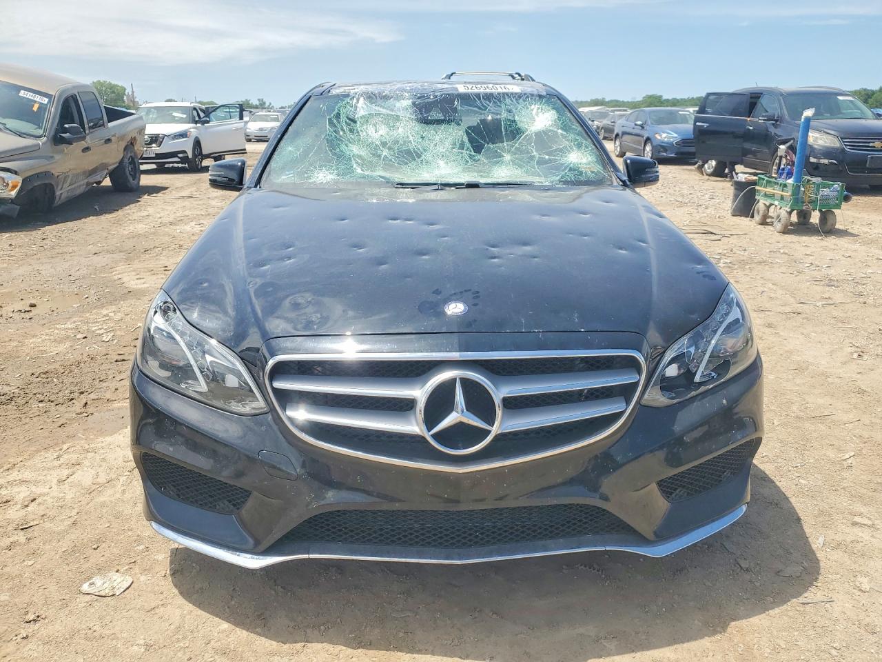 2014 MERCEDES-BENZ E 550 4MATIC photo 9