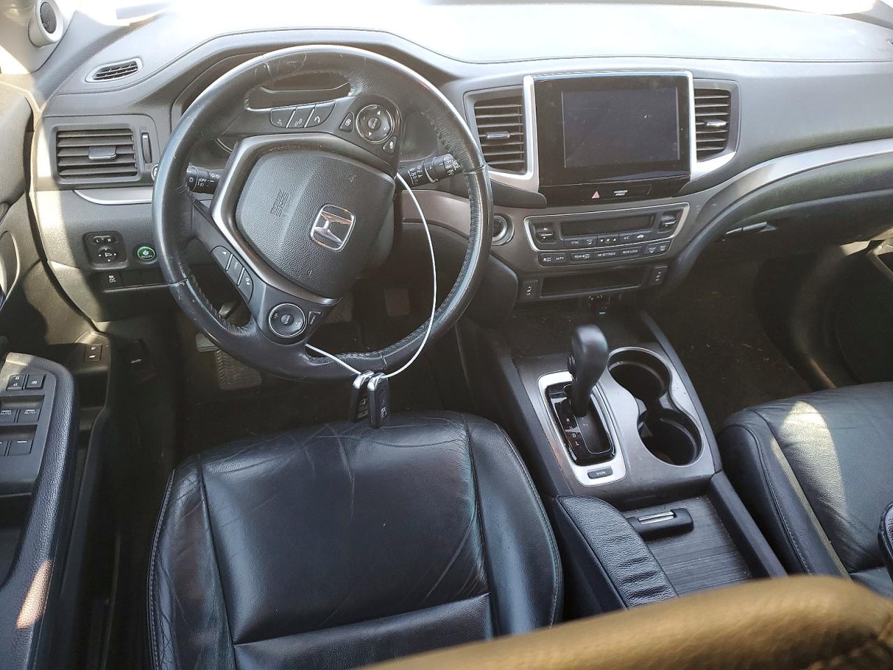 2016 HONDA PILOT EXL photo 15