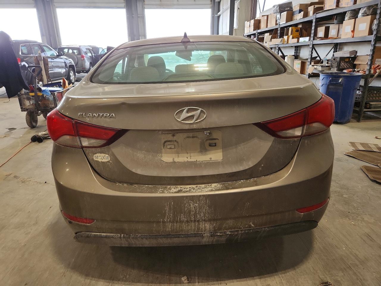 2015 HYUNDAI ELANTRA SE photo 11