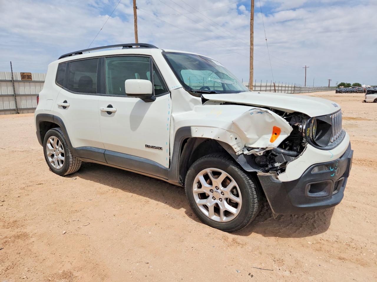 2017 JEEP RENEGADE LATITUDE photo 10