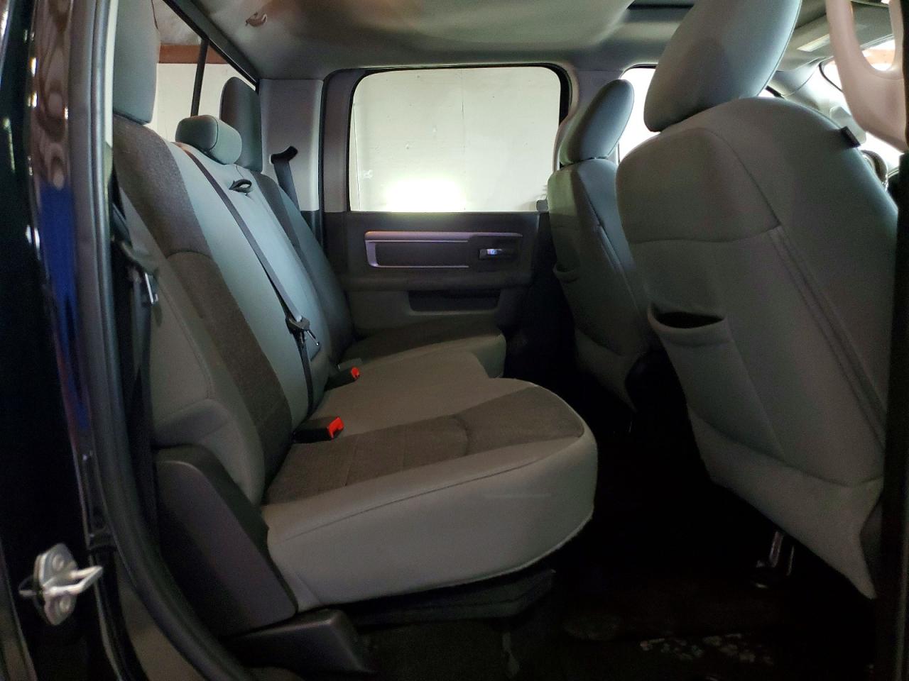 2016 RAM 2500 SLT photo 19
