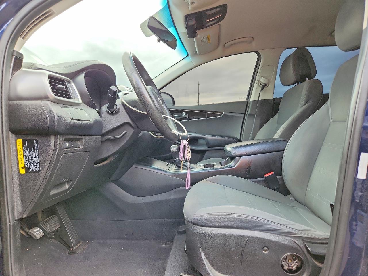 2016 KIA SORENTO LX V6 photo 19