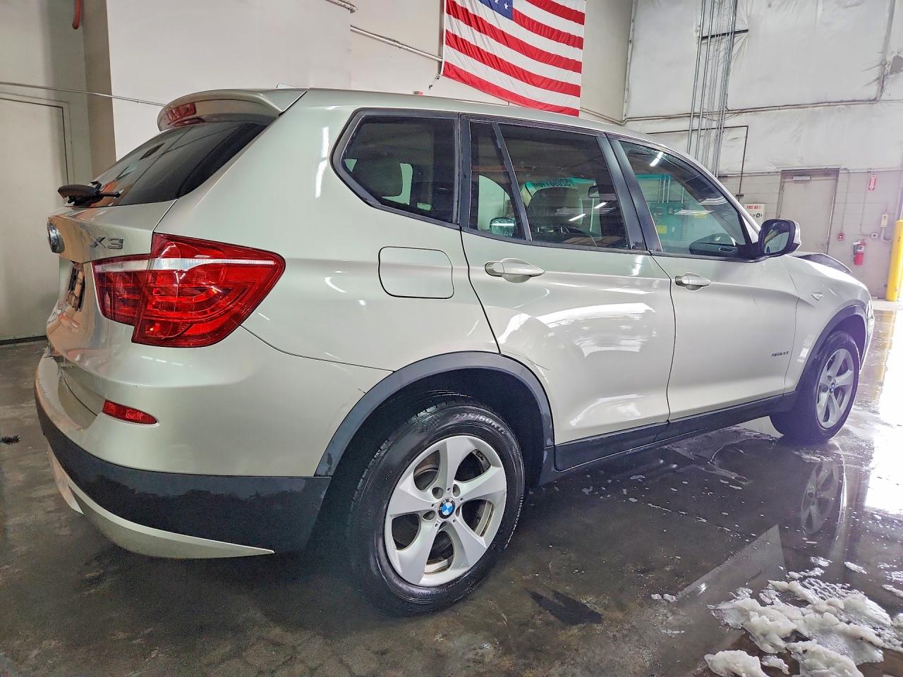 2011 BMW X3 XDRIVE28I photo 7