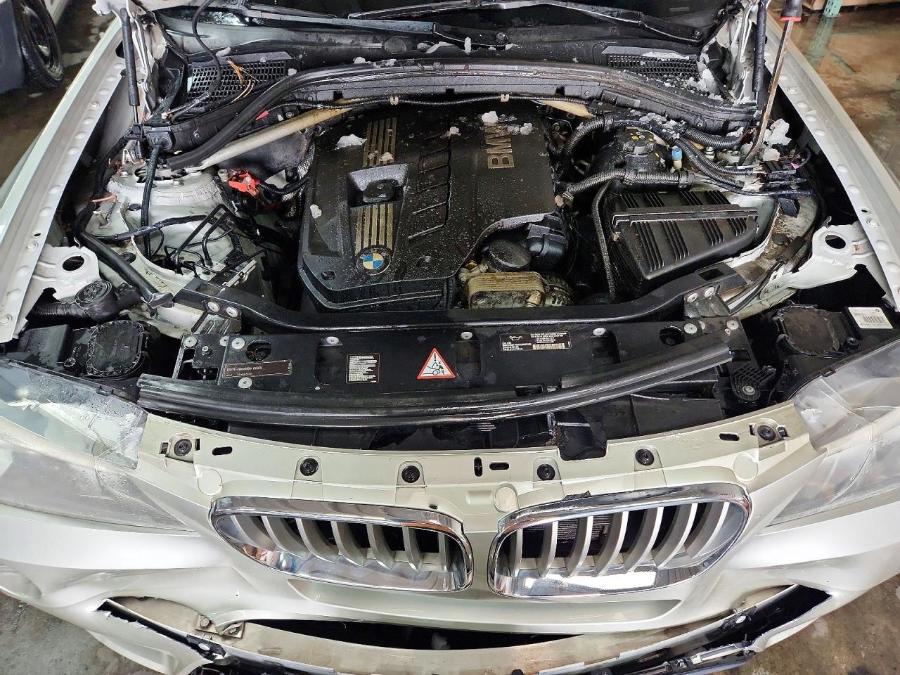 2011 BMW X3 XDRIVE28I photo 34