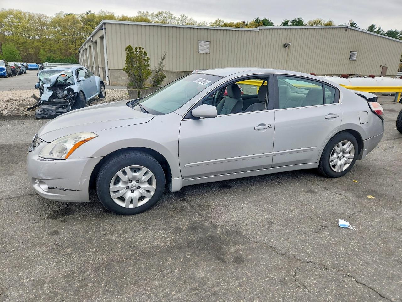 2011 NISSAN ALTIMA