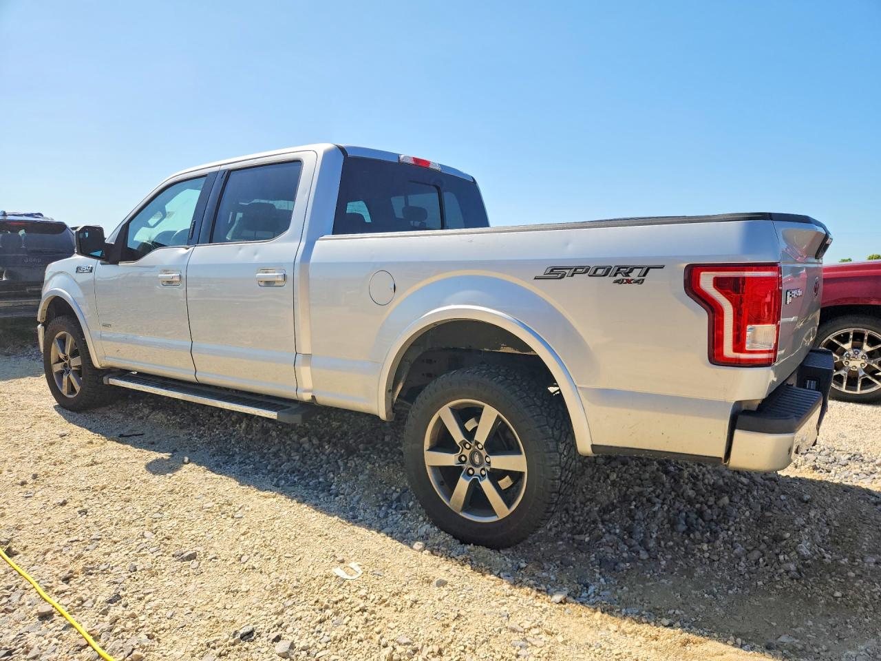 2016 FORD F150 SUPERCREW photo 2