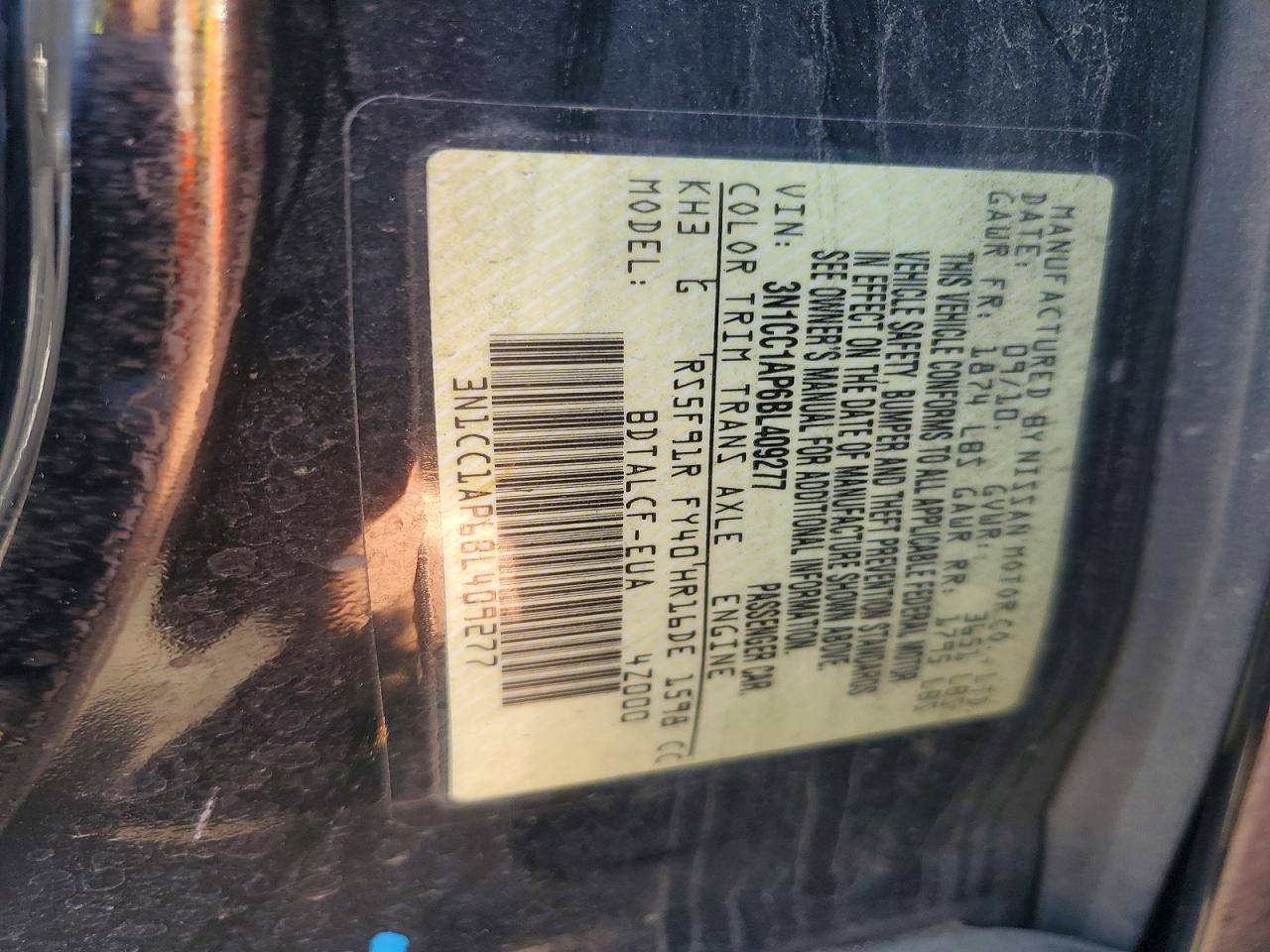 2011 NISSAN VERSA 1.6 BASE photo 23