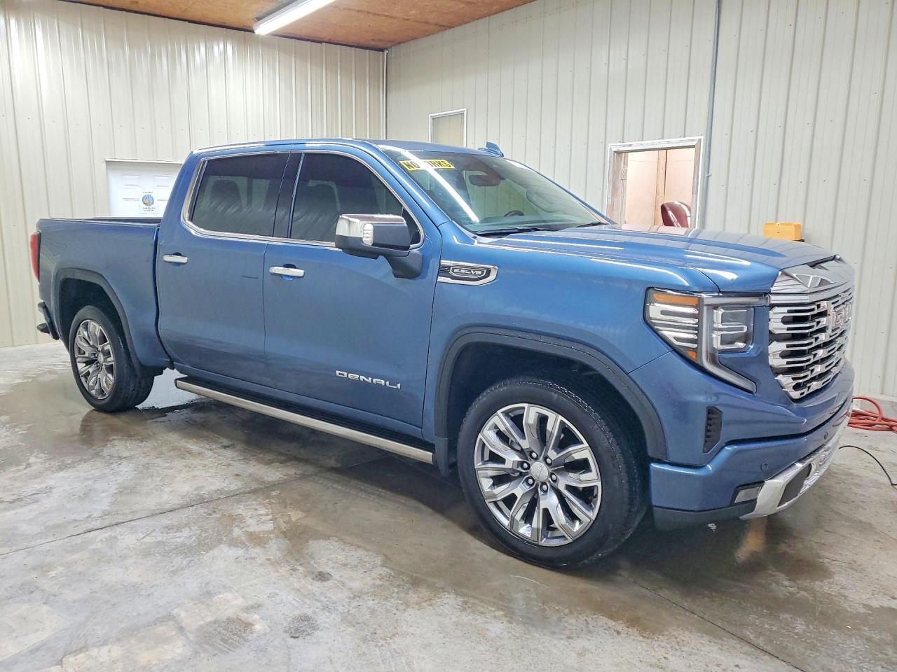 2025 GMC SIERRA K1500 DENALI photo 10