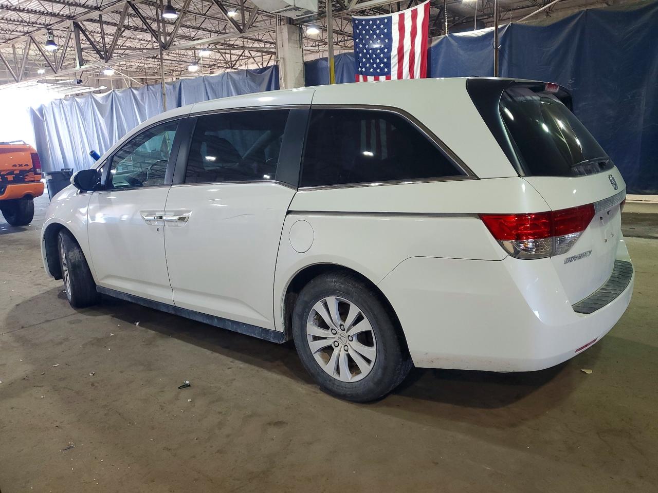 2016 HONDA ODYSSEY SE photo 3