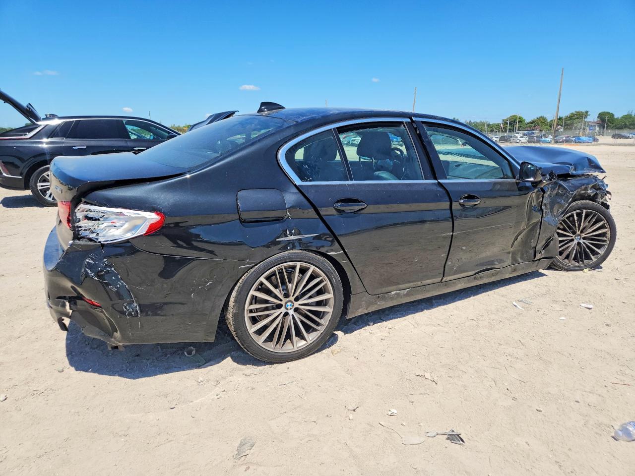 2019 BMW 530 XI photo 5