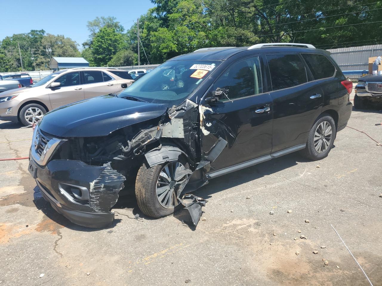 2017 NISSAN PATHFINDER