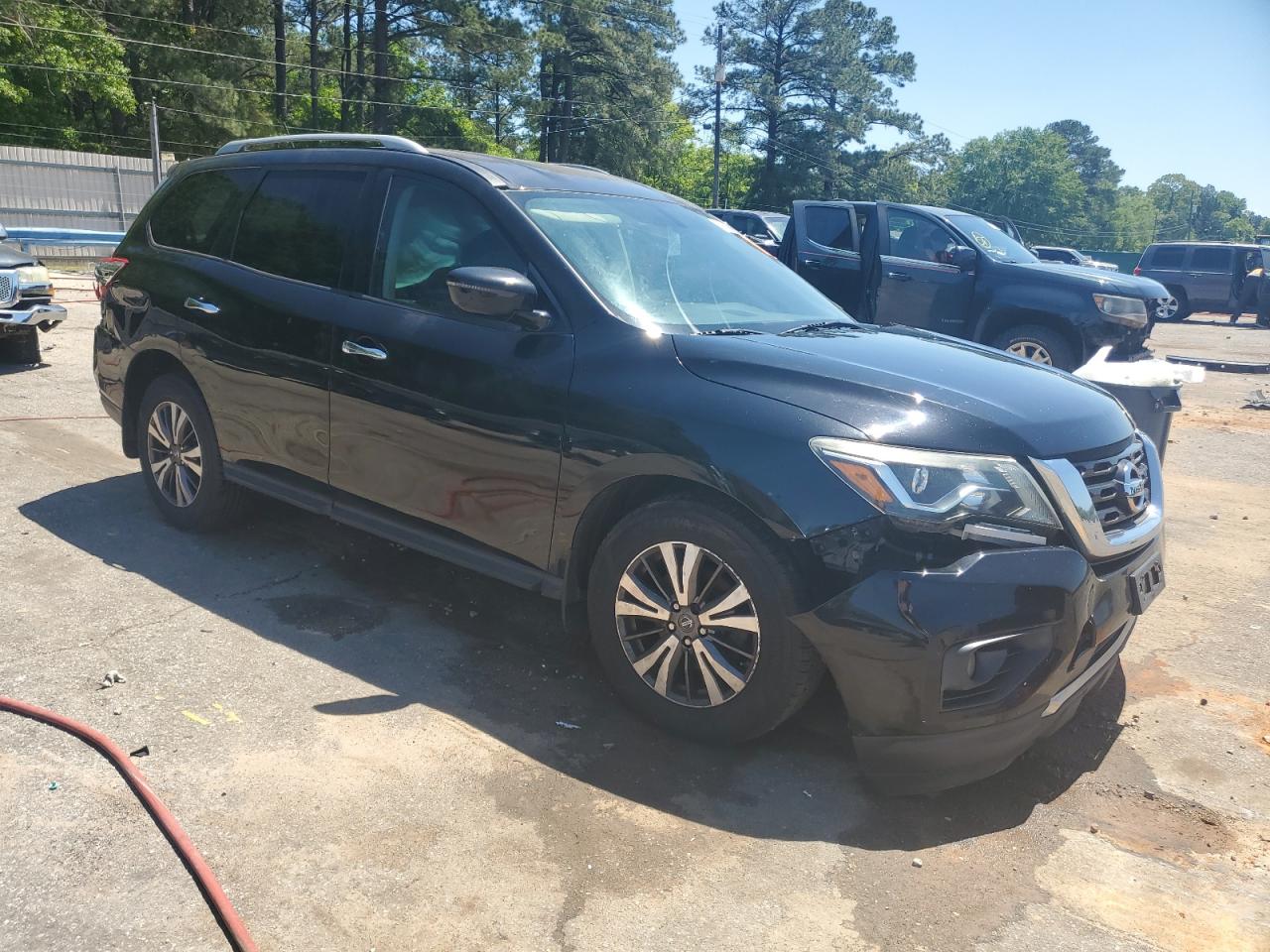 2017 NISSAN PATHFINDER S photo 4