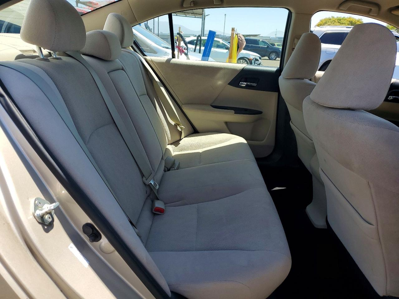 2013 HONDA ACCORD LX photo 28