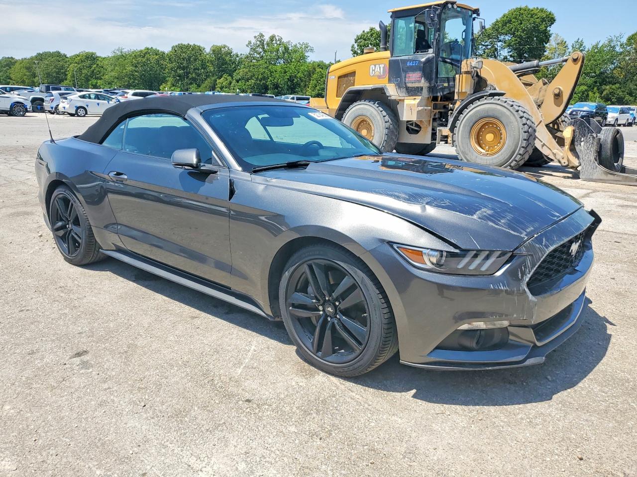 2017 FORD MUSTANG photo 10