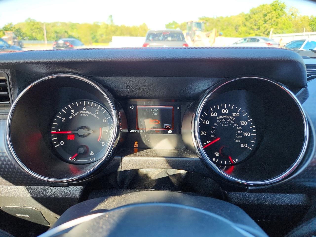 2017 FORD MUSTANG photo 25