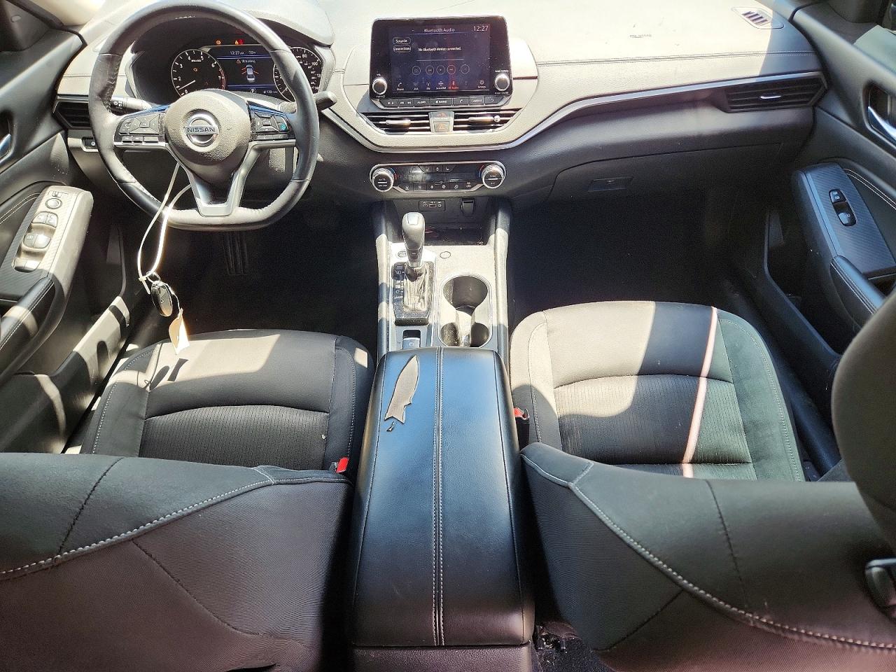 2019 NISSAN ALTIMA SV photo 22