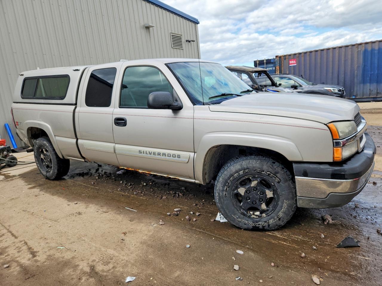 2004 CHEVROLET SILVERADO K1500 photo 4