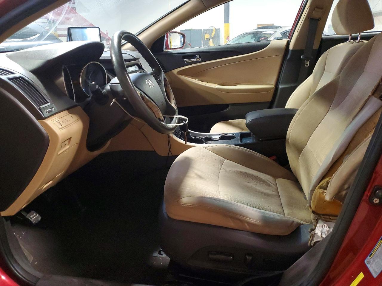 2011 HYUNDAI SONATA GLS photo 19