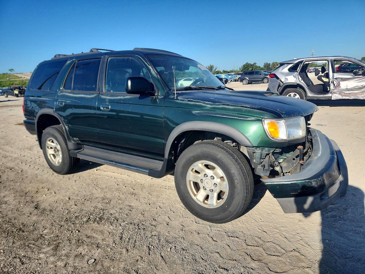 1999 TOYOTA 4RUNNER SR5 photo 7