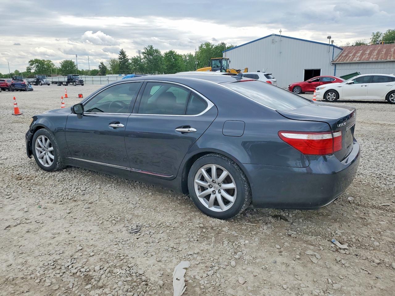 2007 LEXUS LS 460 photo 3