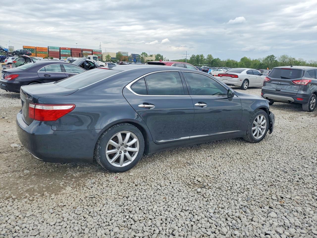 2007 LEXUS LS 460 photo 5