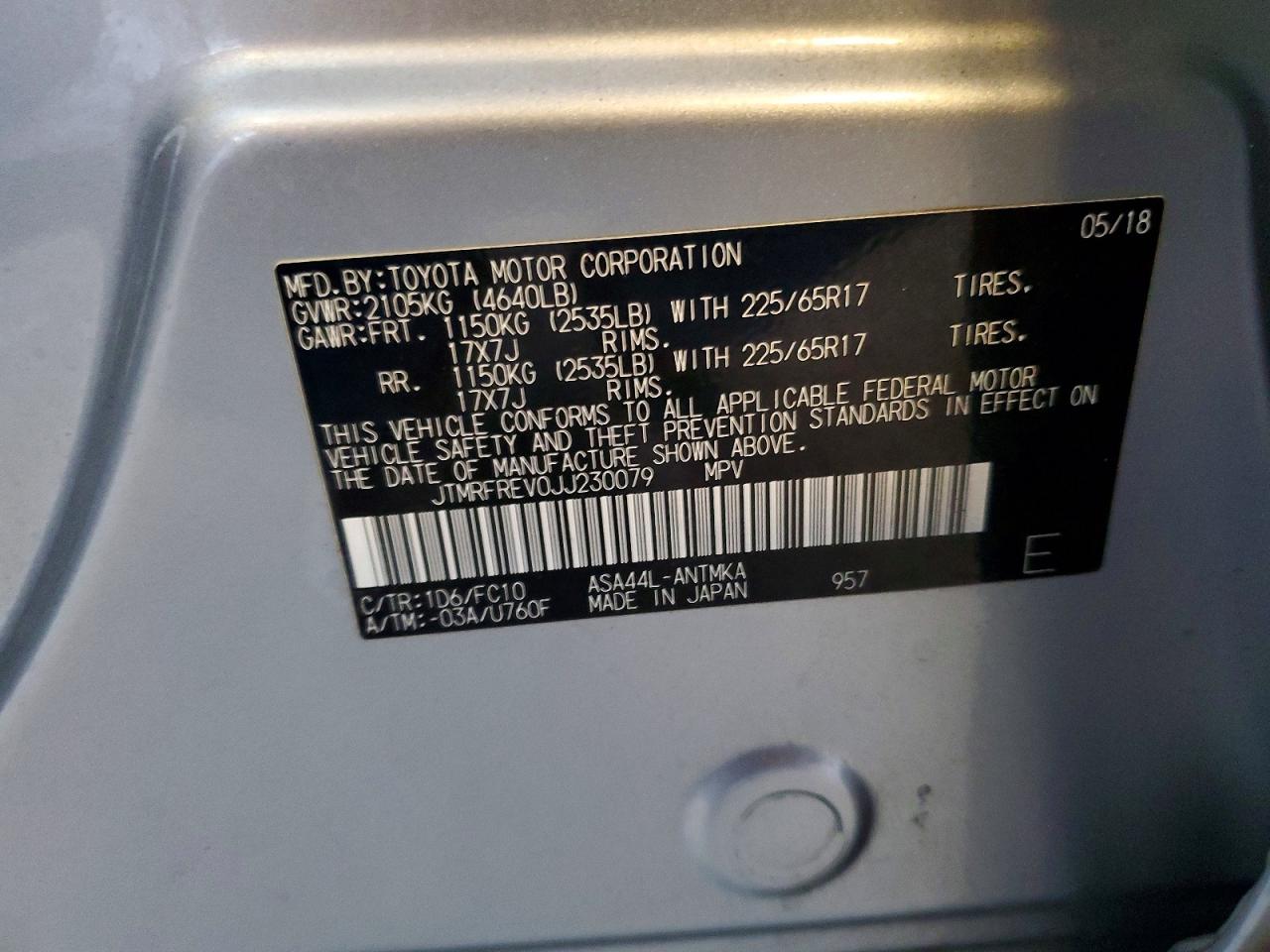 2018 TOYOTA RAV4 XLE photo 25