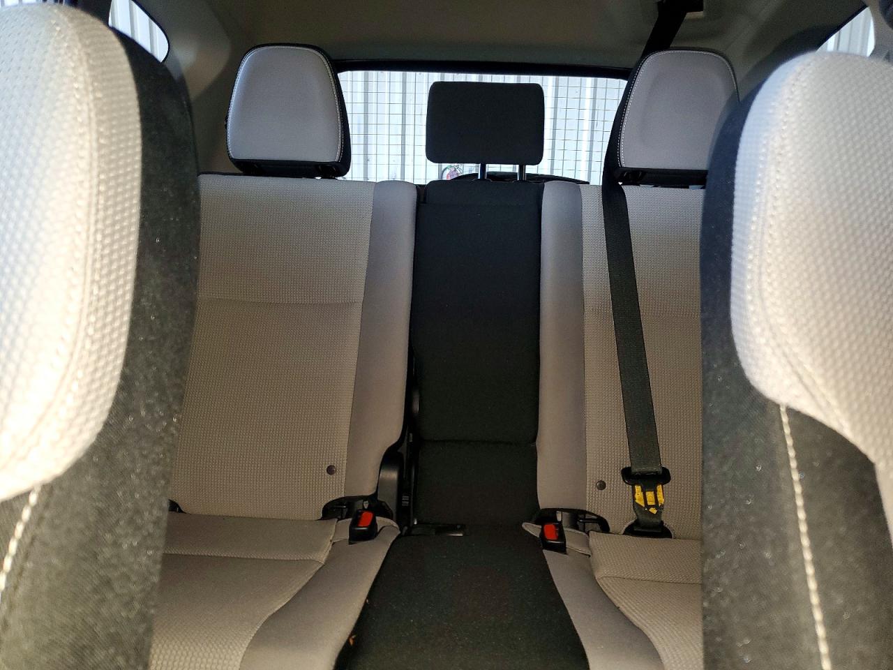 2018 TOYOTA RAV4 XLE photo 19