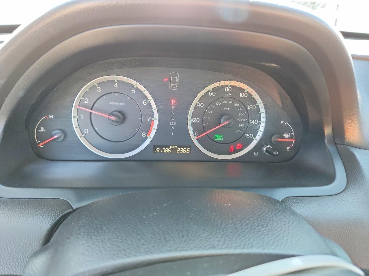 2010 HONDA ACCORD photo 17