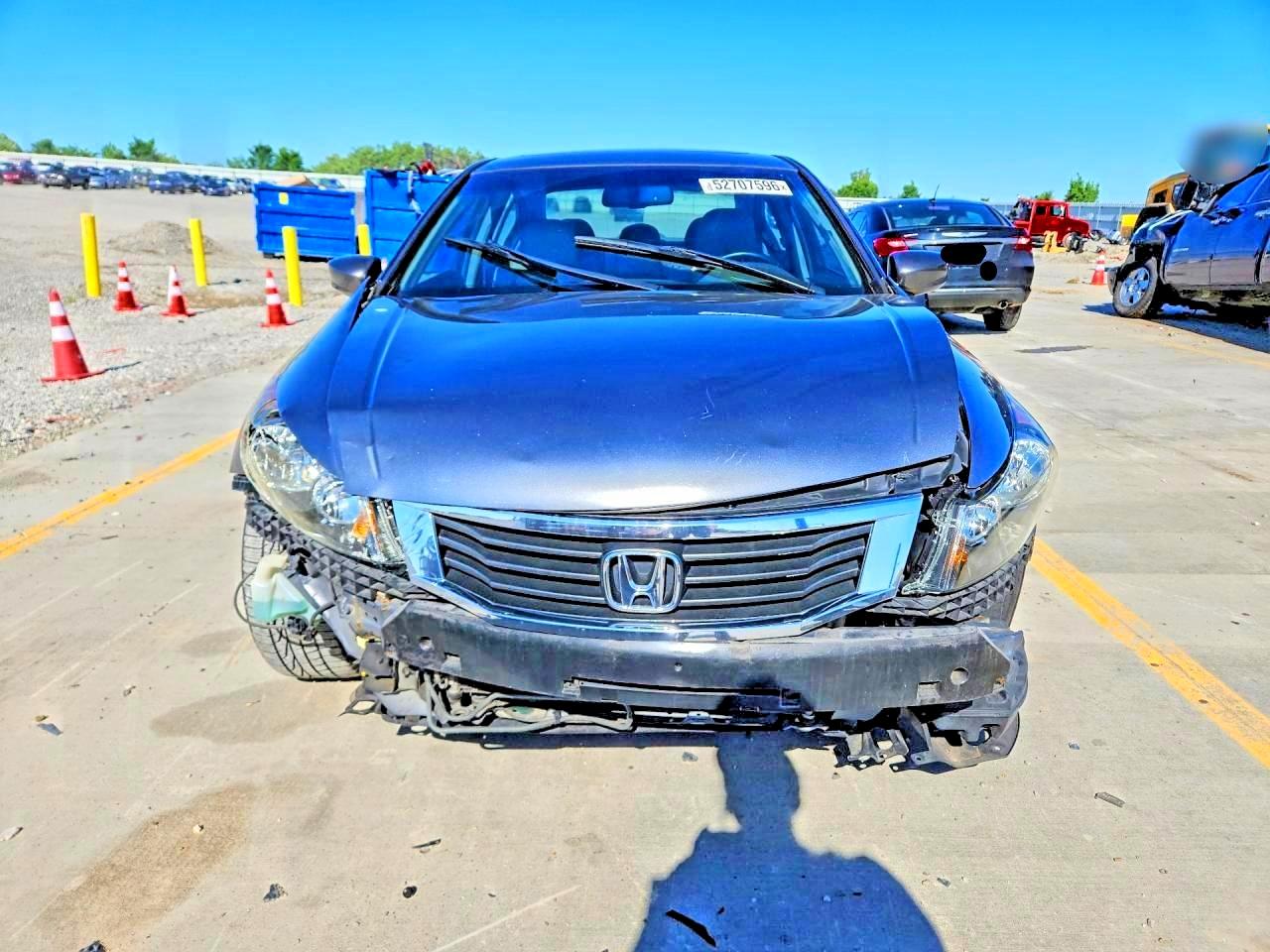 2010 HONDA ACCORD photo 9
