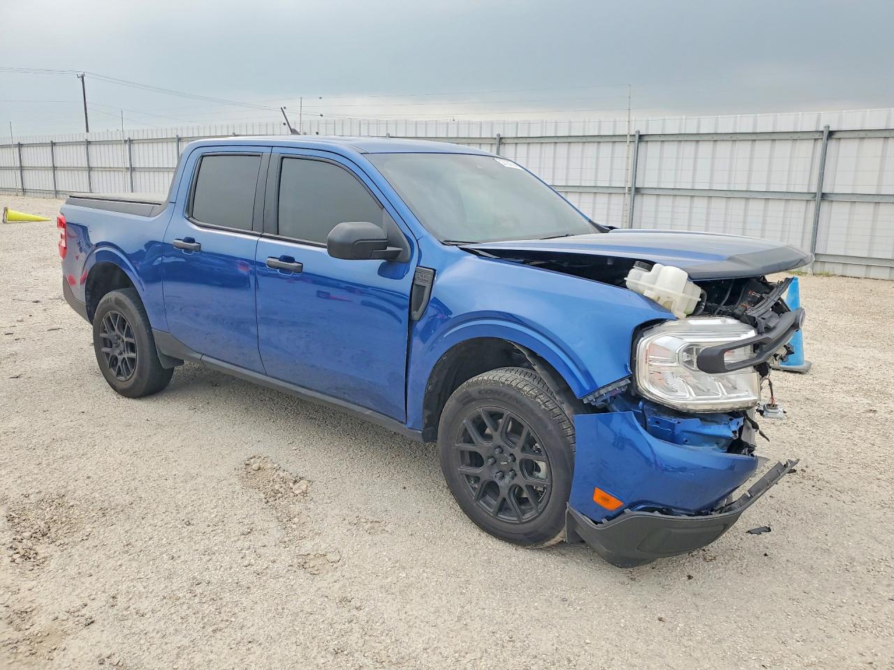 2024 FORD MAVERICK XL photo 10