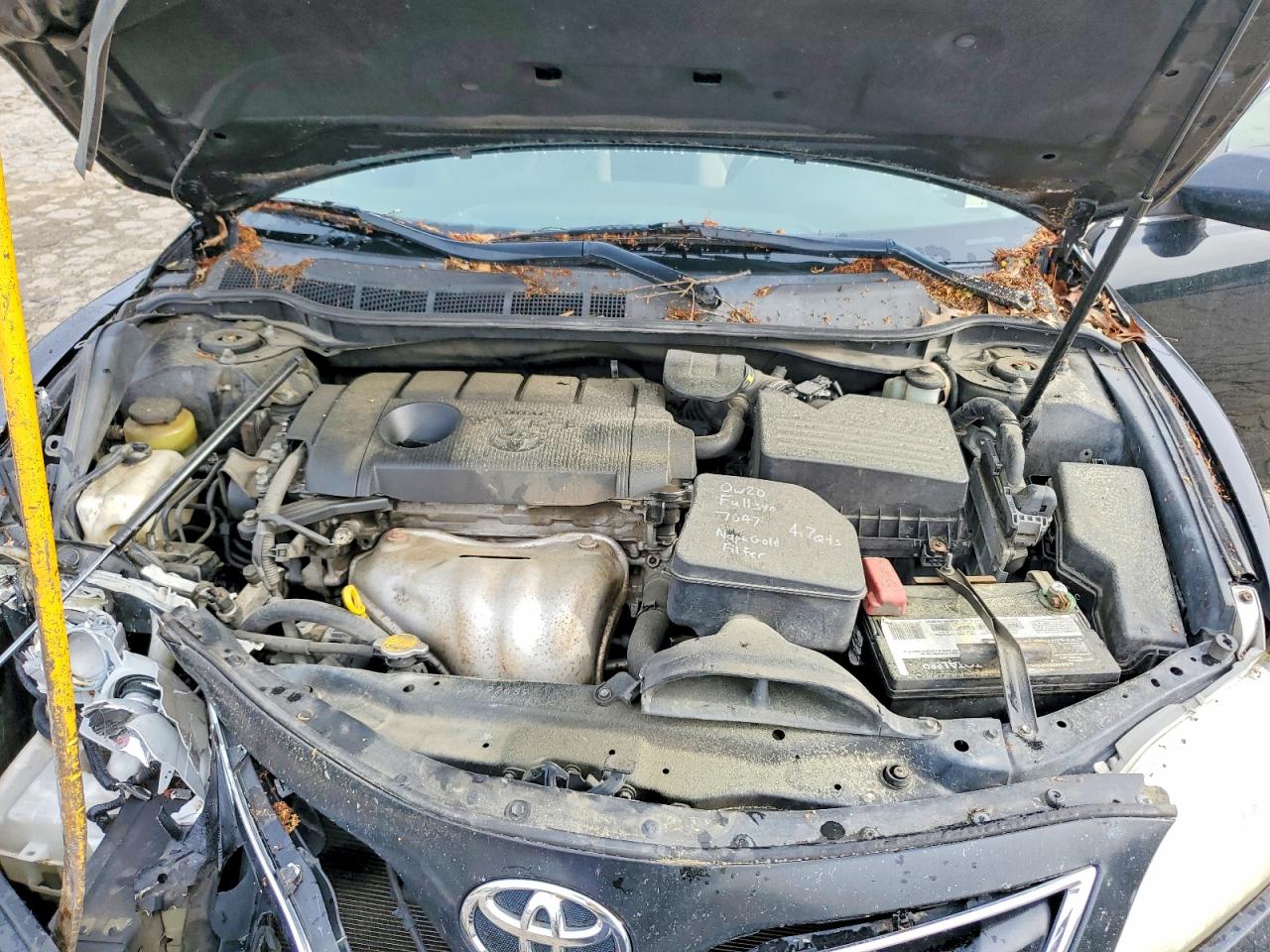 2011 TOYOTA CAMRY LE photo 21