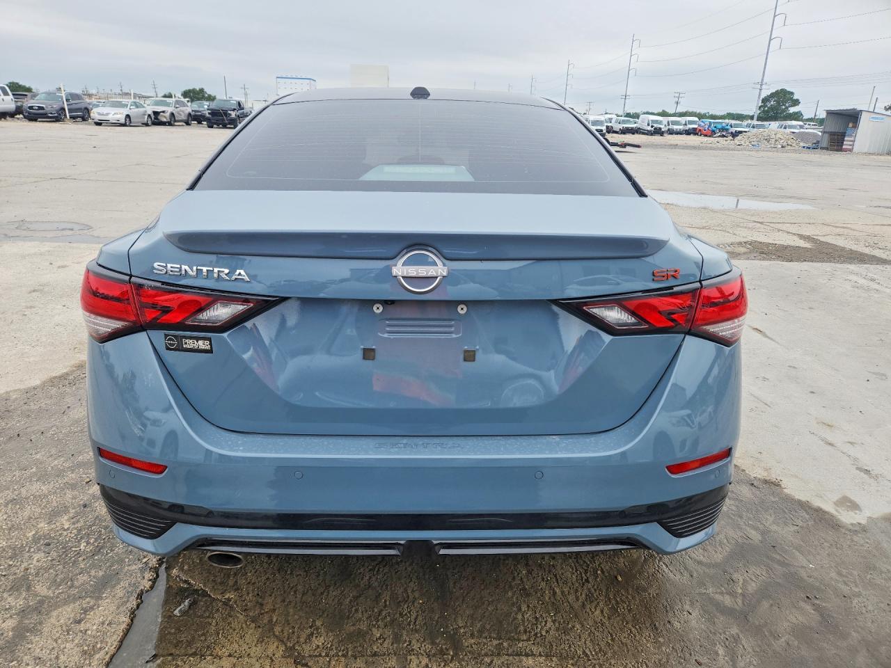 2024 NISSAN SENTRA SR photo 11