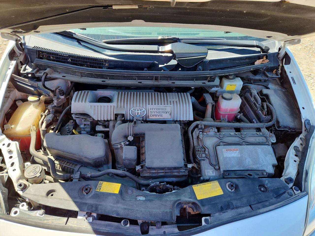 2012 TOYOTA PRIUS TWO photo 31