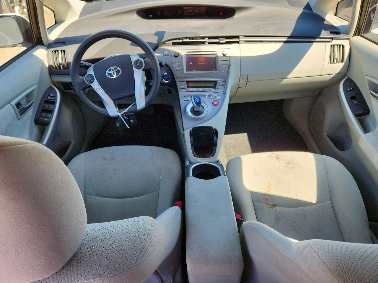 2012 TOYOTA PRIUS TWO photo 22