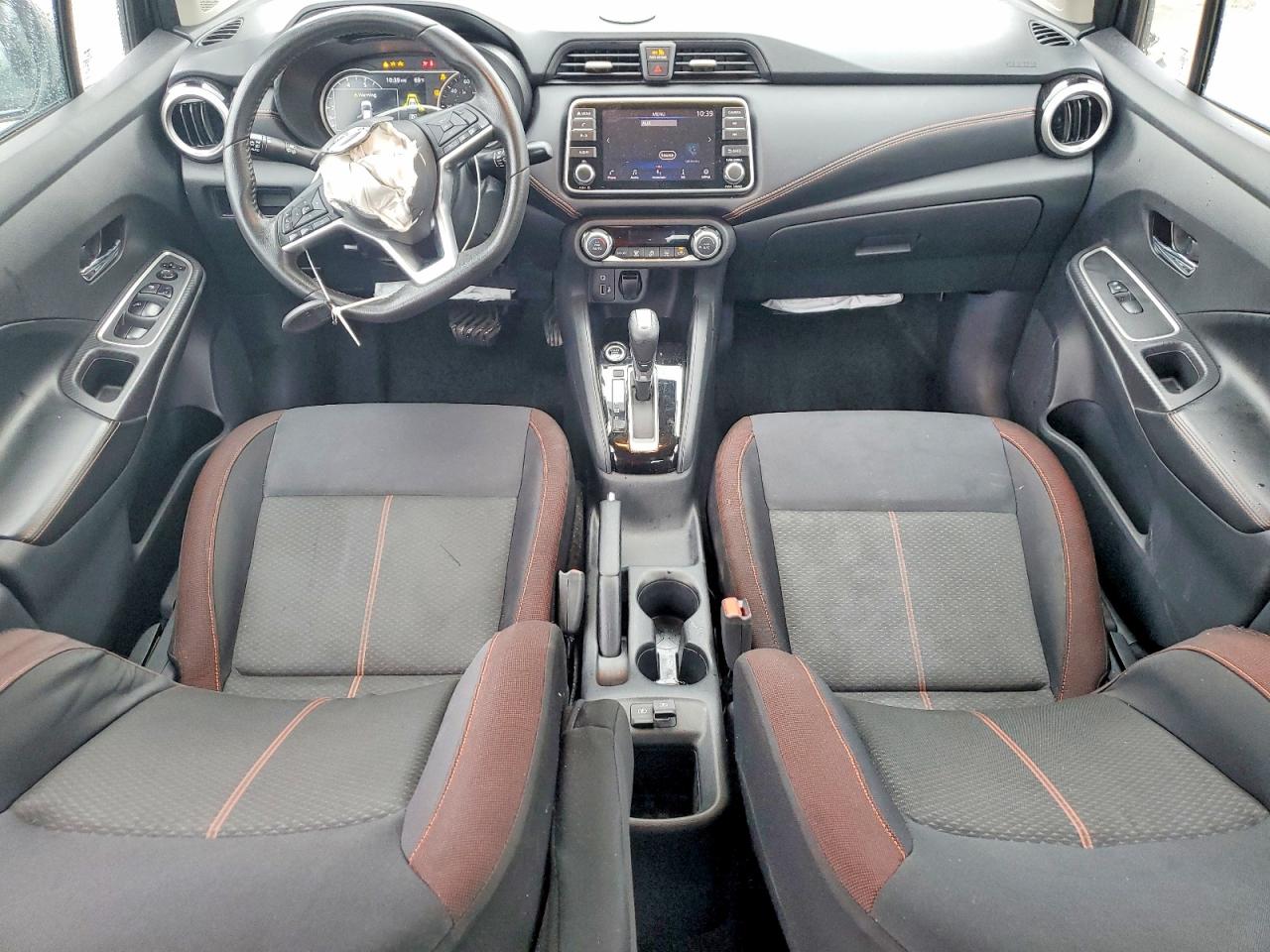 2020 NISSAN VERSA SR photo 8