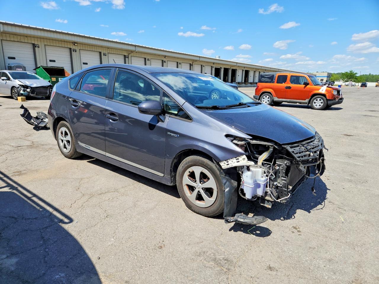 2013 TOYOTA PRIUS FOUR photo 7