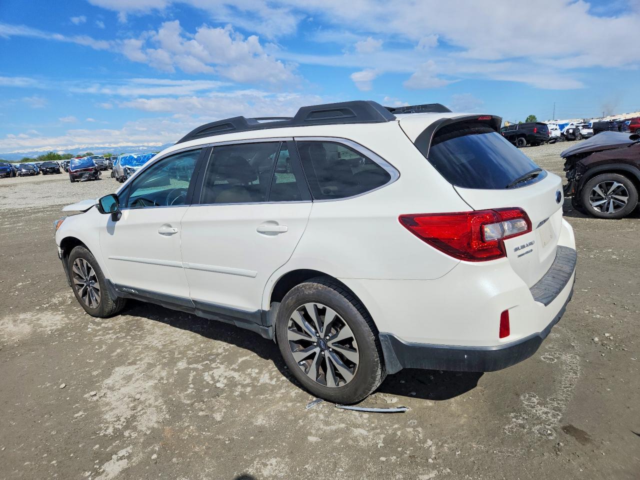2015 SUBARU OUTBACK 2.5I LIMITED photo 3