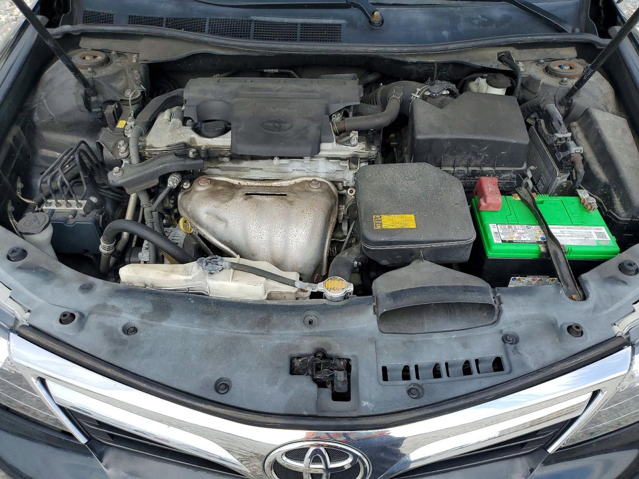 2014 TOYOTA CAMRY LE photo 21