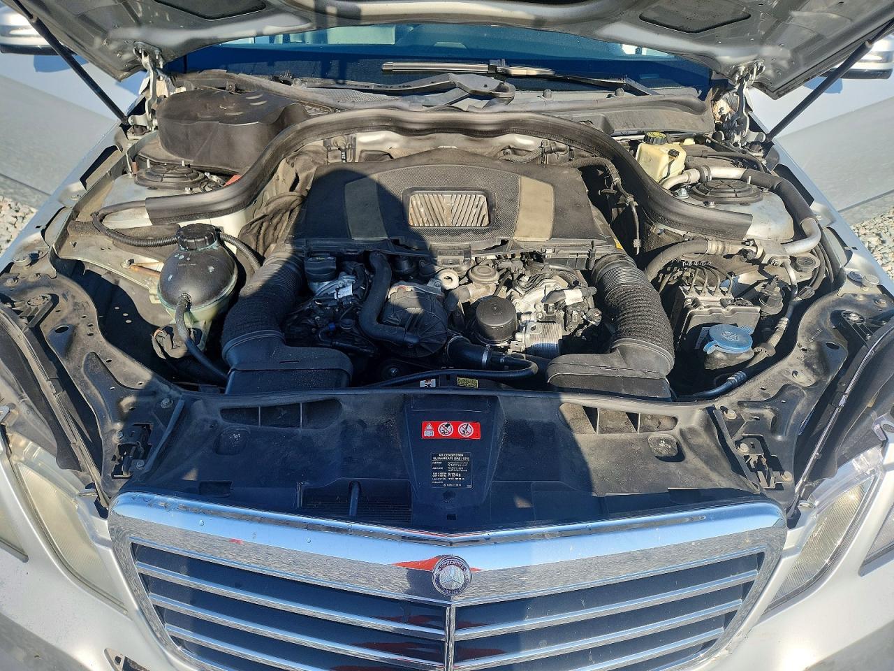 2011 MERCEDES-BENZ E 350 photo 31