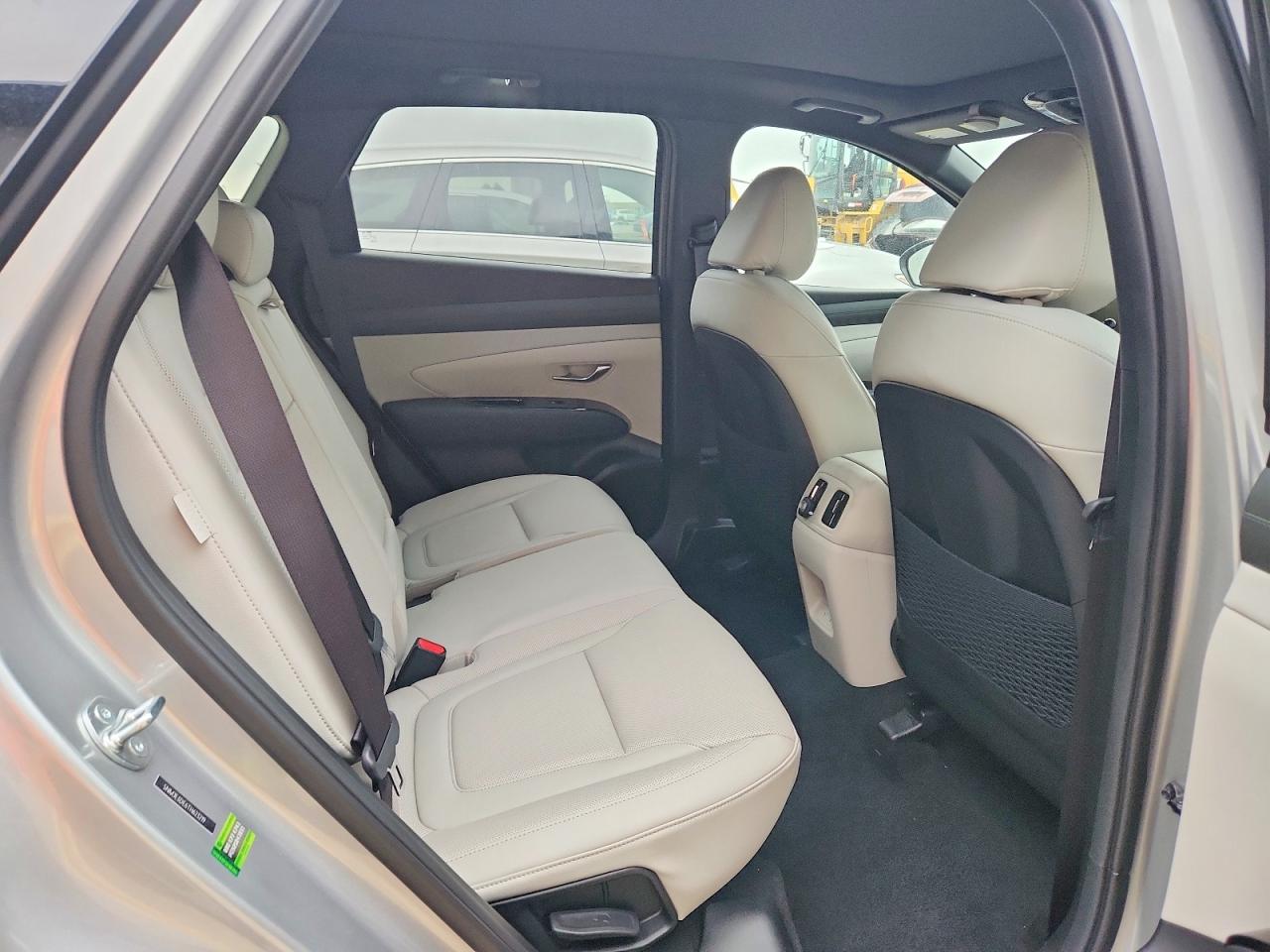 2026 HYUNDAI TUCSON LIMITED photo 11
