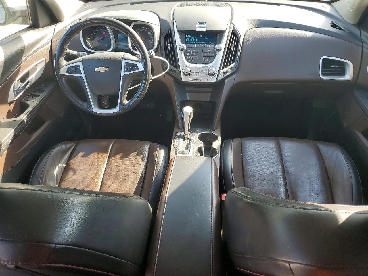 2010 CHEVROLET EQUINOX LT photo 15
