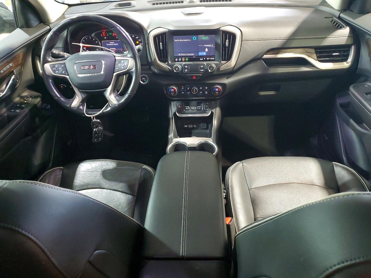 2020 GMC TERRAIN DENALI photo 8