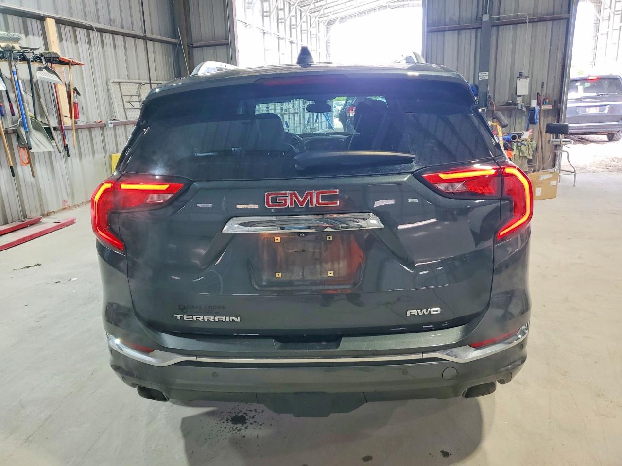 2020 GMC TERRAIN DENALI photo 6
